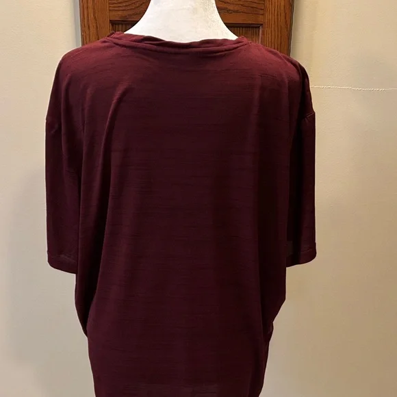 Fila Burgundy Crew Neck Tee - see measurements - Picture 7 of 8